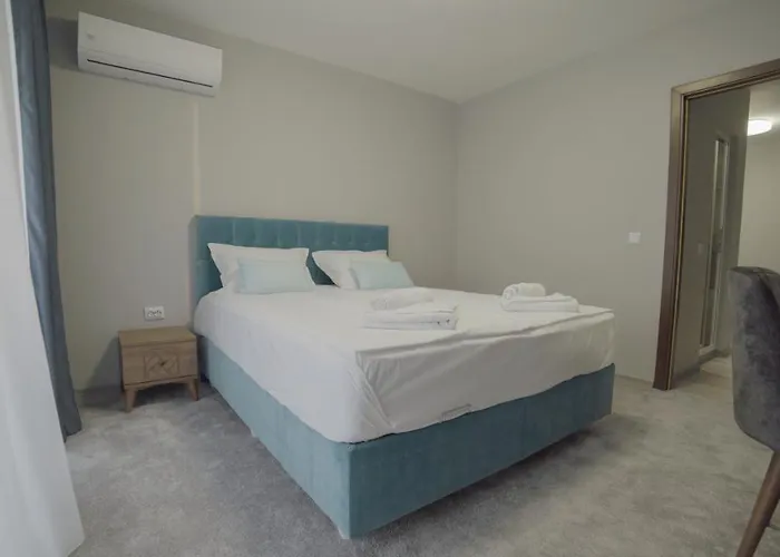 La Mansion Къща за гости 3*